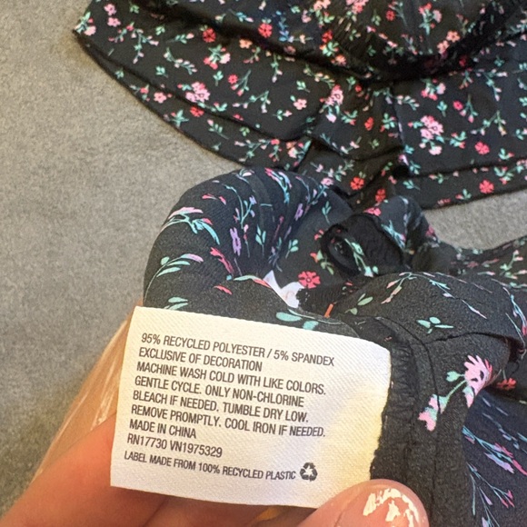 Colsie Size Large Black Floral Pajama Set New WiTh Tags. - Picture 5 of 6